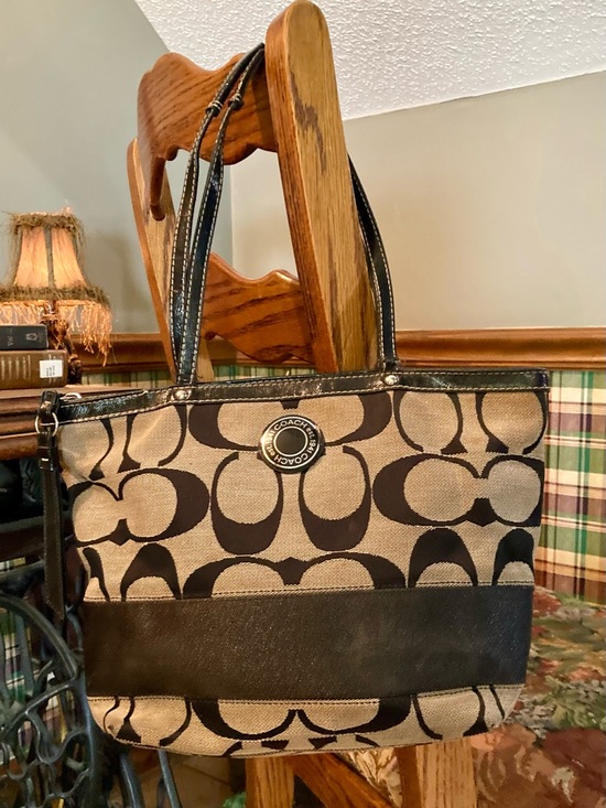 Coach Handbags - Coach Black and Khaki Signature Canvas Bag